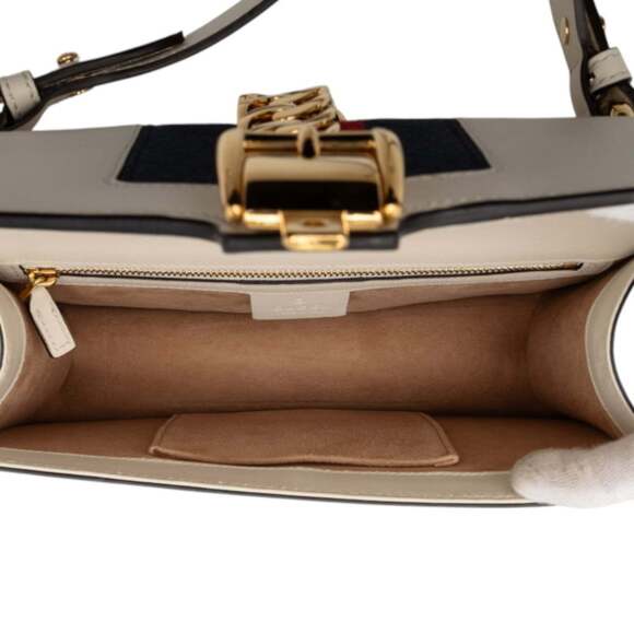 GUCCI White Leather Sylvie Shoulder Bag - Picture 4 of 6